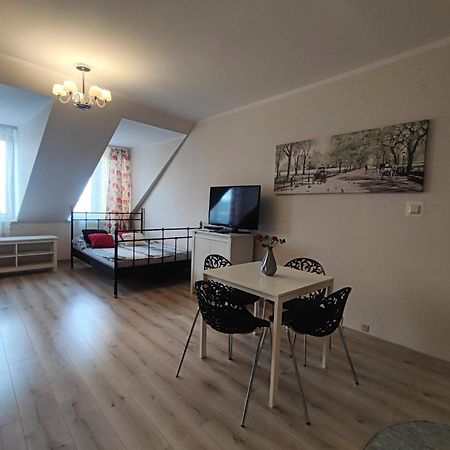 Kghn Apartments Wyszynskiego 12 Brama Portowa Szczecin Luaran gambar